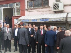 Tosya’da Kermes Açılışına Kastamonu Siyaseti Tam Kadro Katıldı