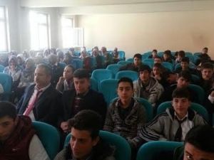 Ahlat Müftülüğü’nden 40 Hadis Yarışması
