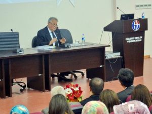Oğuzeli MYO’da Serbest Bölgeler Semineri Verildi