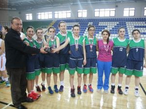 Yıldız Bayanlar Basketbol Anadolu Şampiyonası Sona Erdi