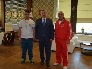 Wushu Şampiyonasına Körfez Belediyesi Damga Vurdu