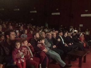 Hz. Ömer’in Anlatıldığı Oyun Tam Not Aldı