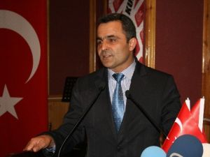 Güngör Yavuzaslan: “Papa İlk Önce Haçlı Katliamları İle İlgili Günah Çıkartsın”