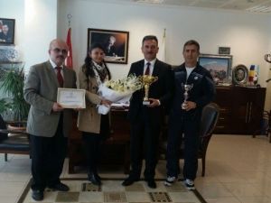 Bursa Yöresi Kaşık Oyunları Türkiye Üçüncüsü Oldu