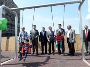 Osmangazi’de Hizmet Sağanağı Sürüyor