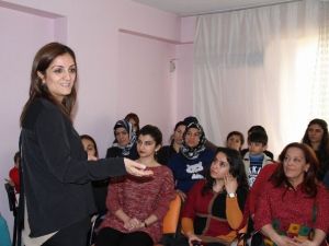 Kardelen Kadın Merkezi’nde Bilinçli Su Kullanımı Semineri Verildi