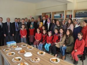 Kadın Girişimcilerden ’Kütüphanesiz Köy Okulu Kalmasın’ Projesi