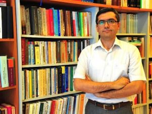 Prof. Dr Haluk Selvi: "Türkiye Cesaretle Doğruları Söylemeye Devam Etmeli"