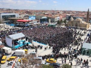Nihat Hatipoğlu Ahi Sofrasına Konuk Oldu