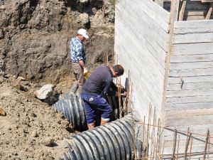Edremit’te Yağmur Suları Tehlike Olmaktan Çıkıyor