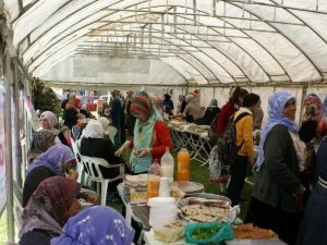 İlçe Müftülüğü Tarafından Kermes Düzenlendi