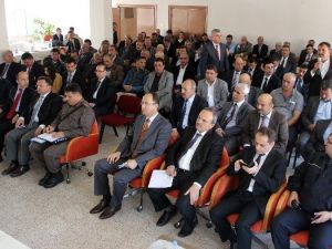 Mahallelerin Sorunu Bozuk Yollar Ve Güvenlik Kamerası