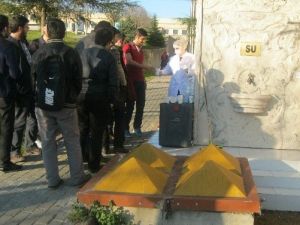 Umuttepe’de Sınav Öncesi Öğrencilere Çorba İkramı