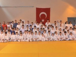 Adana’da Judo Kuşak Sınavı