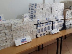 Jandarma 9 Bin Paket Kaçak Sigara Ele Geçirdi