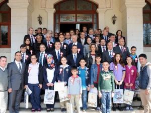 Vali Türker, Turizm Haftası Nedeniyle Gelen Heyeti Kabul Etti