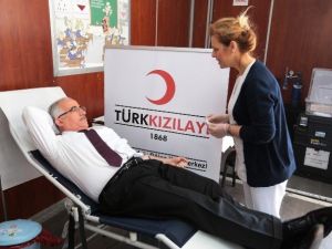Eskişehir Valiliği Personeli Kan Bağışında Bulundu