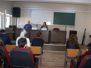 Öğrencilere Mesleki Tanıtım Semineri