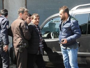 Müşterisini Bıçaklayan Zanlı 4 Yıl Sonra Yakalandı