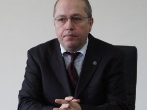 Rteü Pazar Zdbf Dekanı Prof. Dr. Fatih Seyis Kazada Yaralandı