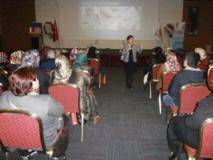 Yaşlılara ’Düşme’ Semineri