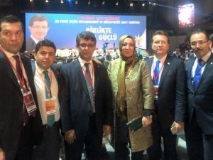 Başbakan Davutoğlu, AK Parti’nin Uşak Milletvekili Adaylarını Tanıttı