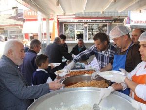 Bartın’da Vatandaşlara Kutlu Doğum İkramı