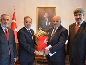 İl Müftülüğünden Vali Tapsız’a Kutlu Doğum Haftası Ziyareti