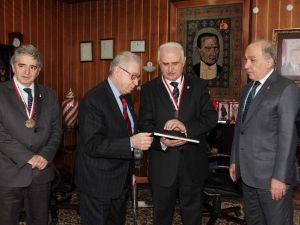 Türkiye Milli Olimpiyat Komitesi Fair Play Komisyonu Rektör Koçak’ı Ziyaret Etti