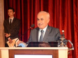 Edirne Valisi Şahin, ’Prof. Dr. Tayyip Gökbilgin Ve Edirne’ Sempozyumuna Katıldı
