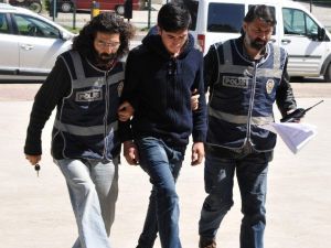 Facebook’ta Tanıştığı 14 Yaşındaki Kıza Tacizden Tutuklandı