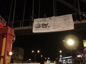 Polis, İntihar Etmek İsteyen Vatandaşı Son Anda Yakalandı