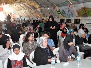 Çadır Kentte “Erken Yaşta Evelilik” Semineri