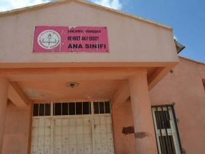 Şanlıurfa’da Okul Ateşe Verildi