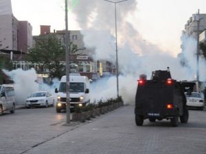 Zırhlı Aracın Çarptığı Kadın Yaralandı