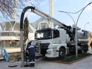 İşbirliği İle Kanalizasyon Hattı Temizlendi