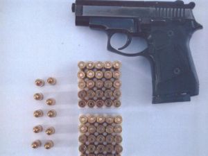 Av Tüfeği Çalan Hırsızlar Yakalandı