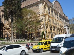 Tarihi Camide Restorasyon Başladı
