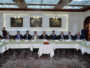 Adana’da Seçim Bilgilendirme Toplantısı