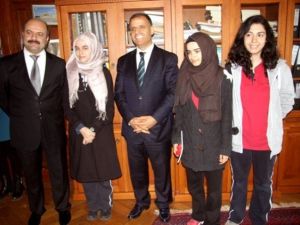 Resim Yarışmasının İstanbul Birincisi İhlas Koleji’nden