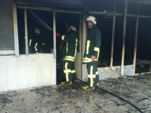 Ekmek Teknesi Kül Olan Adamı Zor Sakinleştirdiler