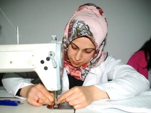 Hem Öğreniyor, Hem Çalışıyor Hem De Kazanıyorlar