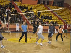 Voleybol Turnuvası Sona Erdi
