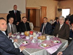 Başkan Kurtulan’dan Okullara Ödül