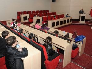 Öğrenciler Altındağ Belediyesi İle Aydınlandı