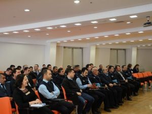 Zabıta Ve Ruhsat Denetim Personeli Bilgilendirildi