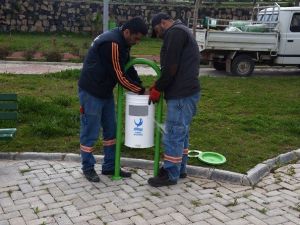 Aliağa’da Çöp Kutuları Yenilendi