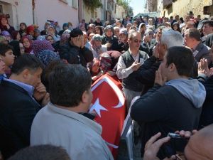 İspanya’da Hayatını Kaybeden Serdar Son Yolculuğuna Uğurlanıyor