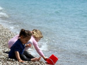 Antalya’da deniz sezonu açıldı