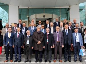 BÜ, Bakü Eğitim Fuarında